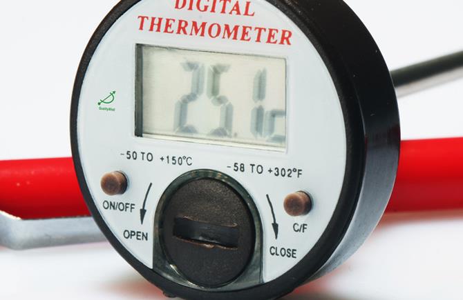 電子溫度計(jì)讓你大口飲啤酒