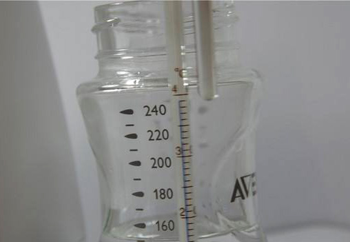 家用雙金屬片奶瓶溫度計(jì)有哪些優(yōu)弊端？.jpg