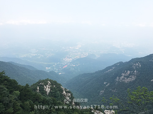 森垚儀表廬山避暑，被虐爬山挑戰(zhàn)不可能！ (3).jpg